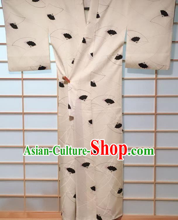 Traditional Japanese White Kimono Japan Classical Fans Pattern Yukata Dress Costume for Women