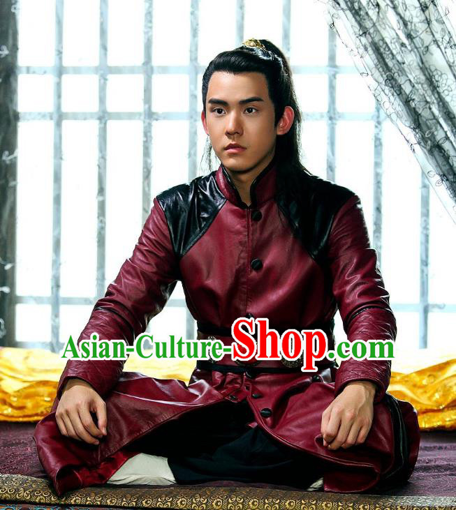 Chinese Ancient Young Swordsman Clothing Historical Drama Devastating Beauty Costume and Headpiece for Men