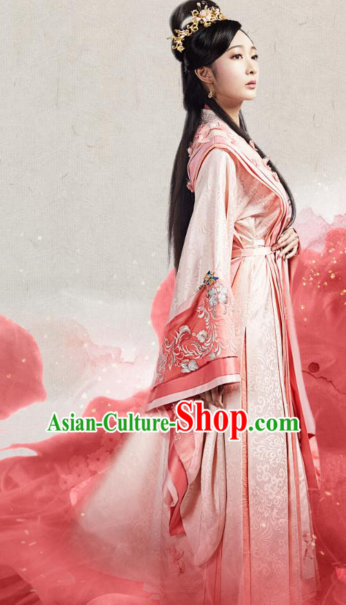 Chinese Historical Drama The Eternal Love Ancient Palace Princess Qu Pan Er Costume and Headpiece for Women