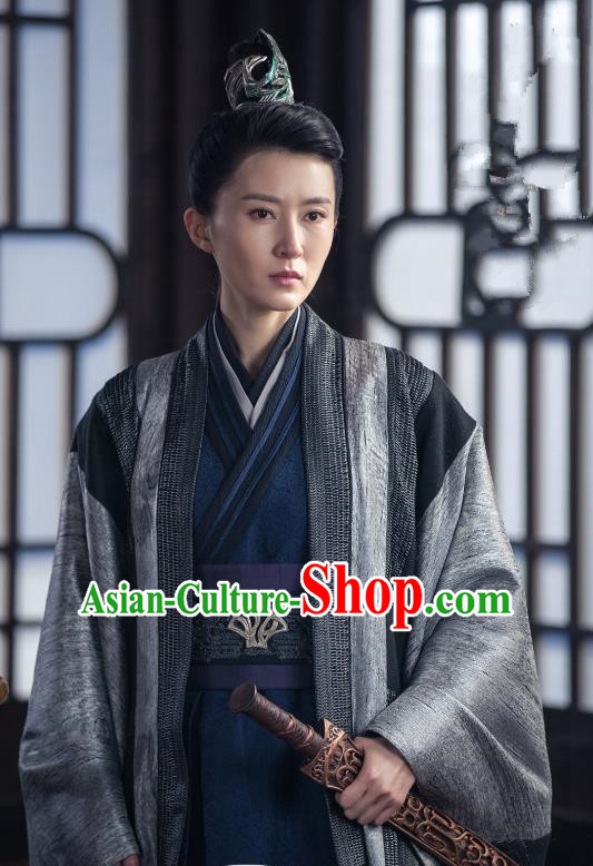Chinese Ancient Female Swordsman Zhao Si Dress Historical Drama Sword Dynasty Costume and Headpiece for Women