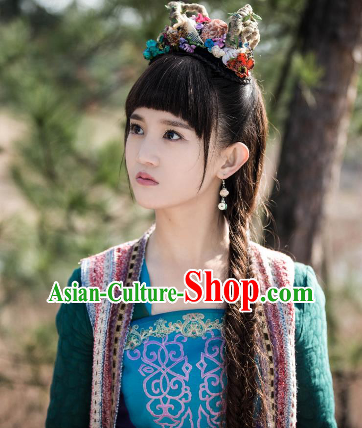 Chinese Ancient Young Lady Shao Zi Dress Historical Drama Demon Catcher Costume and Headpiece for Women
