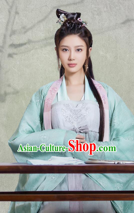 Chinese Ancient Patrician Lady Historical Costumes and Headpieces Drama Tang Dynasty Tour Lu Xinyue Dresses