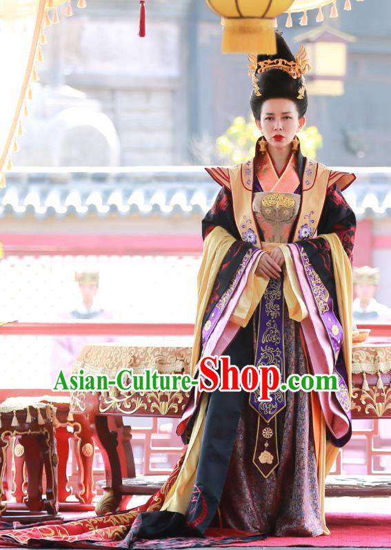 Chinese Wuxia Drama Ancient Queen Garment The King of Blaze Apparels Hanfu Dress and Headderss Empress Costumes