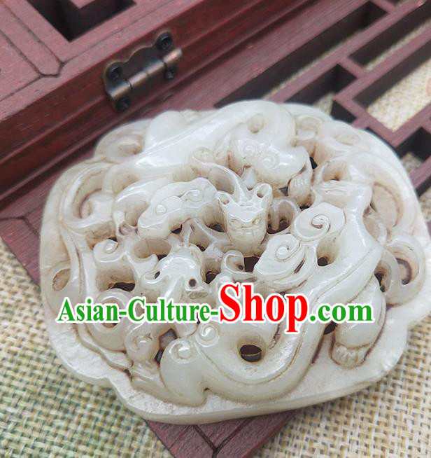 Chinese Handmade Jade Accessories Handgrip Craft Jade Necklace Carving Dragon Jade Label Pendant