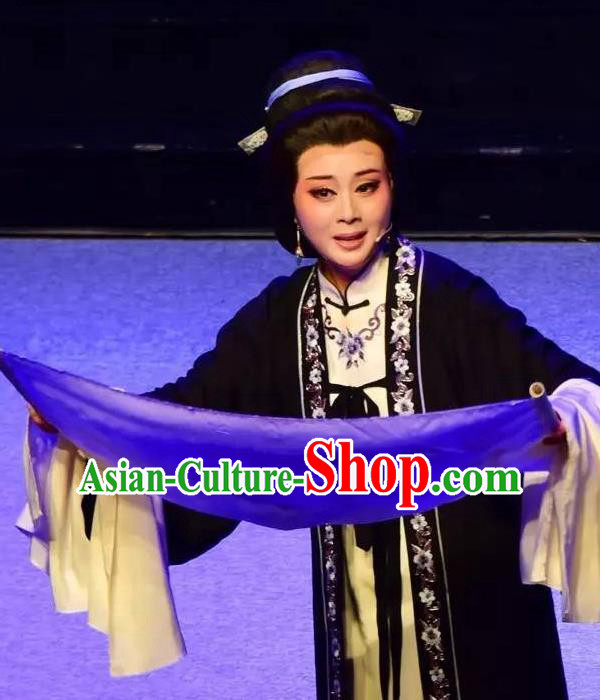 Chinese Shaoxing Opera Dame Yue Apparels Costumes and Headpieces Yue Opera Mrs Dayi Countess Dress Garment