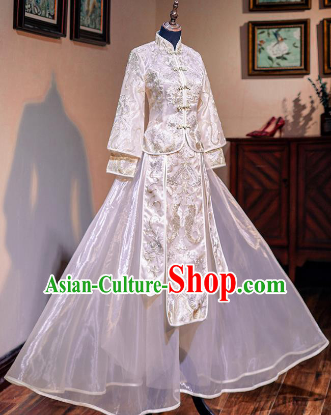 Top Grade Chinese Ancient Bride Embroidered Champagne Xiuhe Suit Traditional Wedding Costumes for Women