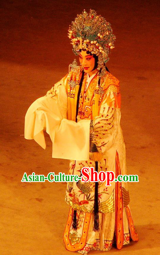 Chinese Beijing Opera Noble Female Apparels Court Lady Costumes and Headdress Imperial Concubine Mei Traditional Peking Opera Dress Hua Tan Garment