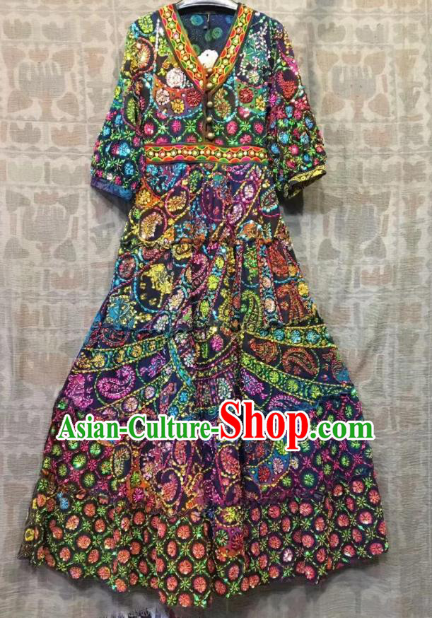 Thailand Traditional Embroidered Beads Dress Photography Asian Thai National Beach Dress Sequins Costumes for Women