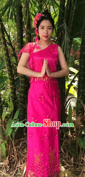 Traditional Chinese Dai Nationality Magenta Blouse and Straight Skirt Outfit Dai Ethnic Dance Costumes with Tippet Veil