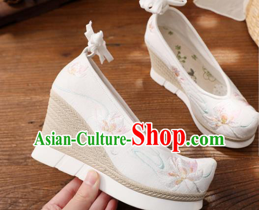 Chinese Traditional National Shoes White Cloth Shoes Embroidered Flowers Shoes Hanfu Shoes Women Shoes Wedge Heels Shoes