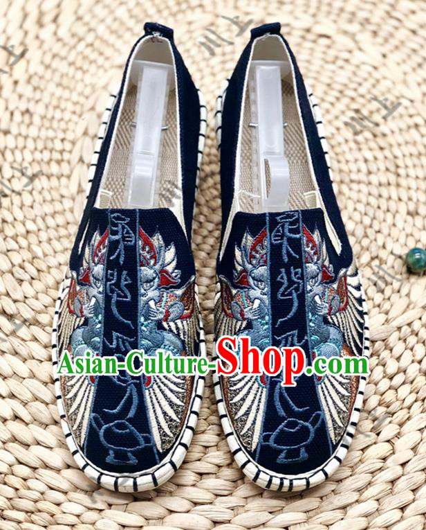 Chinese Traditional National Embroidery Navy Cloth Shoes Martial Arts Shoes Men Shoes Handmade Shoes Embroidered Shoes