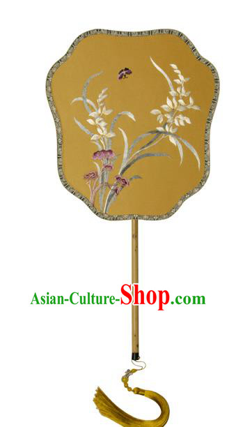 China Embroidered Orchid Palace Fan Handmade Bride Bamboo Hanfu Fan Traditional Wedding Yellow Silk Fan