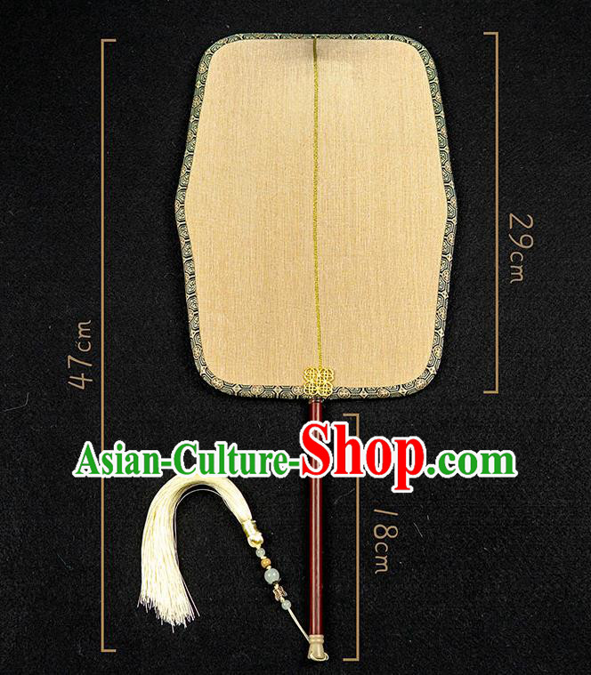 China Handmade Palace Fan Traditional Beige Silk Fan Hanfu Fan