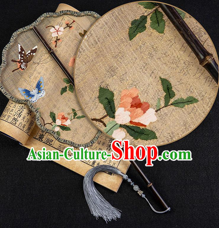 China Classical Hanfu Fan Handmade Palace Fan Traditional Ancient Princess Embroidered Butterfly Silk Fan
