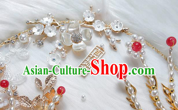 China Traditional Handmade Shell Plum Blossom Palace Fan Classical Wedding Golden Phoenix Circular Fan