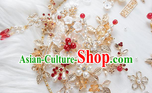 China Traditional Handmade Shell Plum Blossom Palace Fan Classical Wedding Golden Phoenix Circular Fan