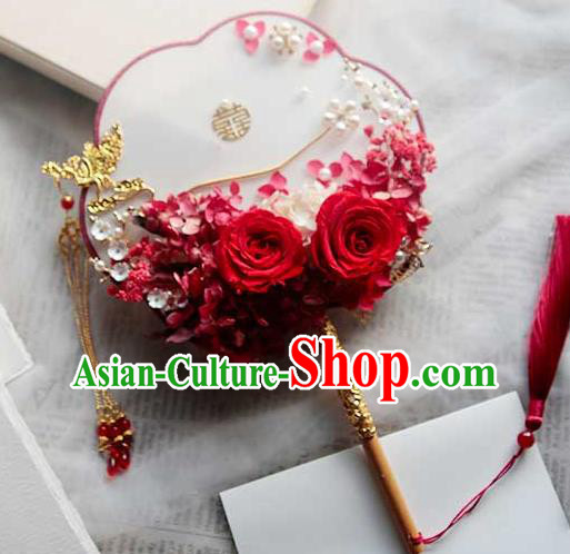 China Handmade Wedding Red Rose Palace Fan Traditional Bride Golden Phoenix Fan Classical Dance Fan