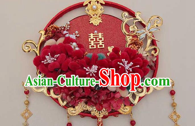 China Traditional Red Velvet Chrysanthemum Fan Handmade Palace Fan Classical Wedding Tassel Circular Fan
