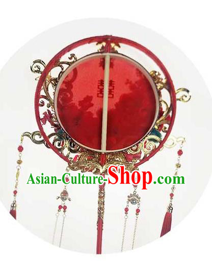 China Traditional Red Velvet Chrysanthemum Fan Handmade Palace Fan Classical Wedding Tassel Circular Fan