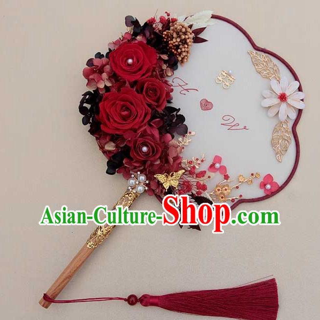 China Handmade Wedding Palace Fan Classical Dance Fan Traditional Bride Rose Flowers Fan