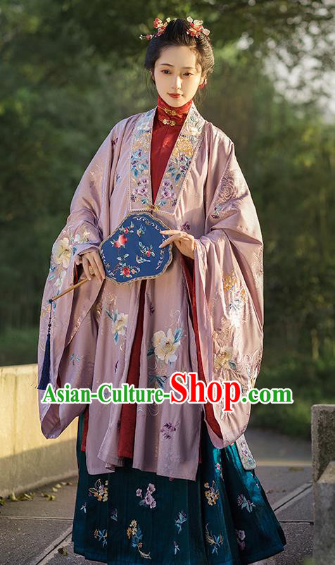China Ancient Noble Female Embroidered Hanfu Dress Traditional Ming Dynasty Imperial Countess Historical Clothing for Women