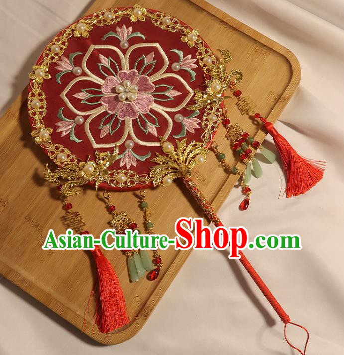 China Classical Dance Embroidered Red Silk Fan Handmade Bride Palace Fan Traditional Wedding Tang Dynasty Circular Fan