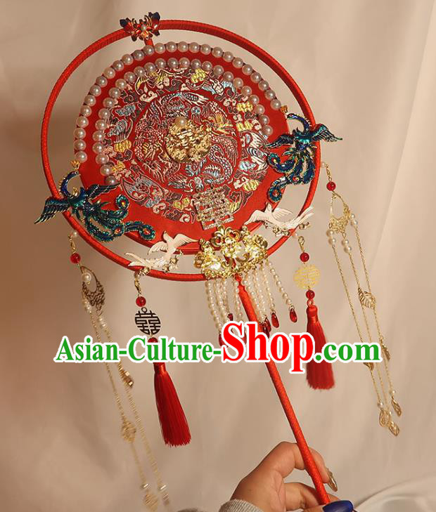China Traditional Wedding Embroidered Red Fan Handmade Bride Palace Fan Classical Dance Pearls Fan