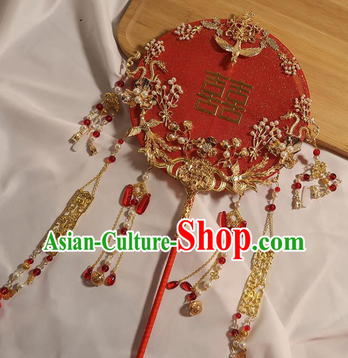 China Handmade Bride Palace Fan Classical Dance Circular Fan Traditional Wedding Red Silk Fan