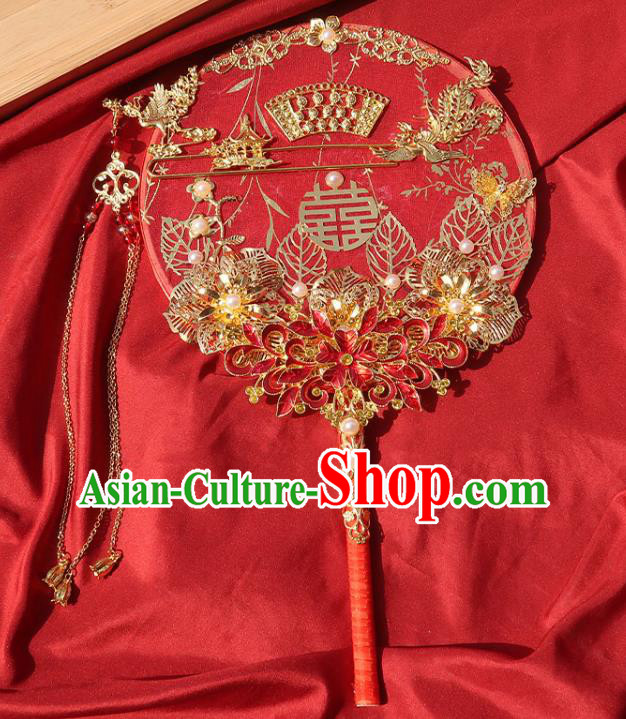 China Traditional Wedding Red Flowers Circular Fan Classical Hanfu Fan Handmade Bride Palace Fan