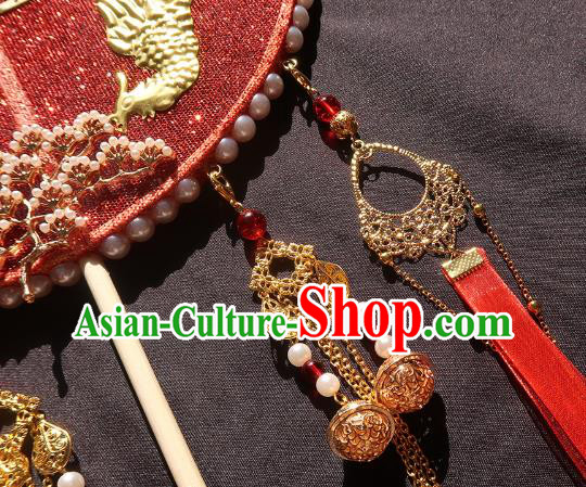 China Traditional Red Silk Hanfu Fan Handmade Palace Fan Classical Wedding Bride Circular Fan