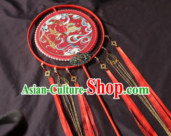China Classical Wedding Bride Circular Fan Traditional Embroidered Red Silk Hanfu Fan Handmade Palace Fan