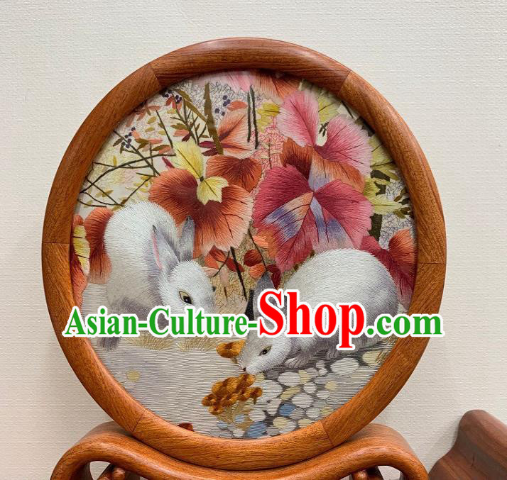 Chinese Traditional Silk Craft Handmade Suzhou Embroidery Rabbit Palisander Ornament Embroidered Table Screen