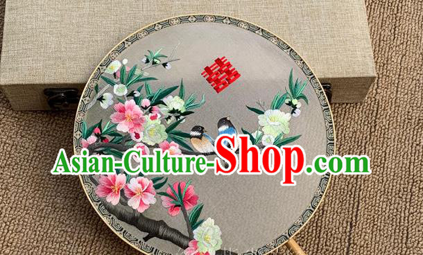 China Handmade Embroidered Palace Fan Classical Wedding Hanfu Fan Traditional Silk Circular Fan