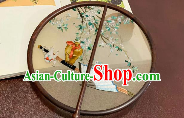 China Traditional Embroidery Silk Circular Fan Handmade Embroidered Palace Fan Classical Wedding Hanfu Fan