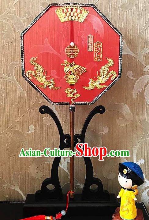China Handmade Golden Phoenix Palace Fan Traditional Red Silk Fan Wedding Octagon Fan