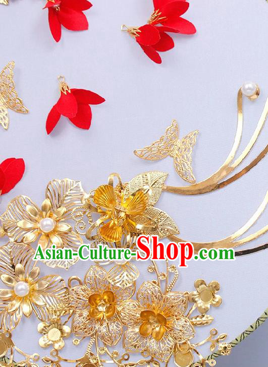 China Handmade Golden Flowers Palace Fan Traditional Bride Circular Fan Wedding Silk Fan