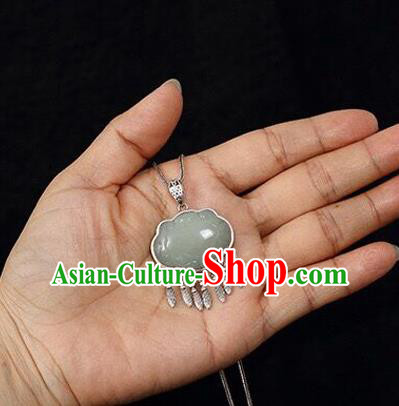 Handmade China Cheongsam Pendant Accessories Silver Longevity Lock Classical Jade Necklace Jewelry