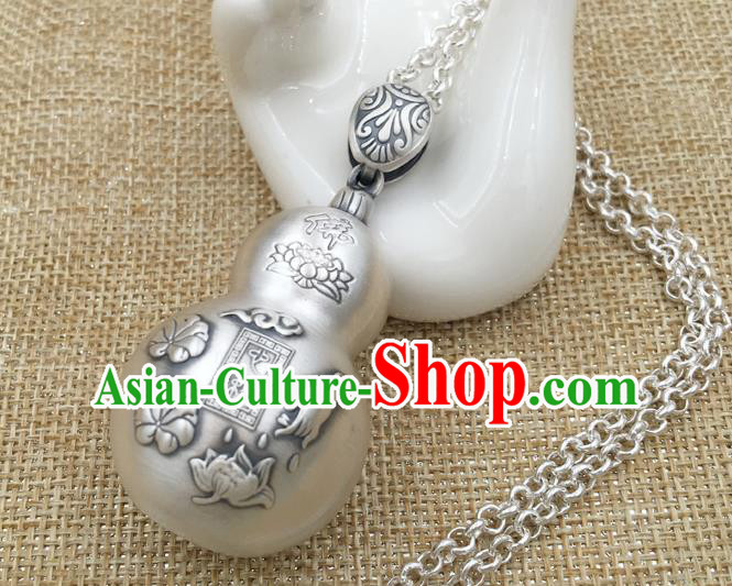Handmade China Cheongsam Carving Lotus Pendant Accessories Classical Silver Gourd Necklace Jewelry