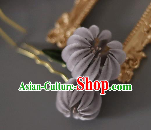 Handmade China Ancient Court Lady Hairpin Traditional Hanfu Hair Accessories Grey Velvet Chrysanthemum Hair Stick
