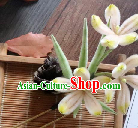 China Classical Hanfu Velvet Orchids Hairpin Traditional Ancient Court Lady Hair Stick