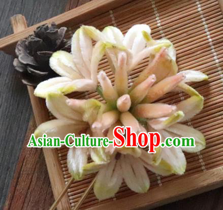 China Traditional Ancient Court Lady Flower Hair Stick Classical Hanfu Velvet Cornflower Hairpin