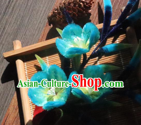 China Traditional Ancient Palace Lady Bamboo Hair Stick Classical Hanfu Blue Velvet Plum Hairpin