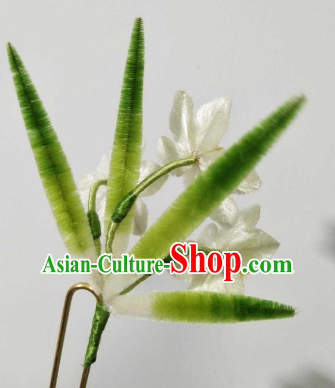 China Traditional Ancient Palace Lady Daffodil Hair Stick Classical Hanfu Velvet Flowers Hairpin