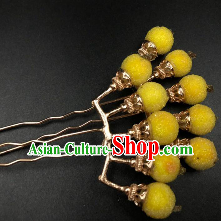 China Ancient Palace Lady Hairpin Traditional Ming Dynasty Yellow Berry Hair Stick Hair Accessories