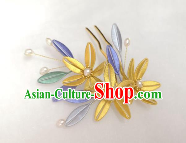 China Ancient Princess Pearls Hair Comb Ming Dynasty Yellow Silk Flowers Hairpin Traditional Hanfu Hair Accessories