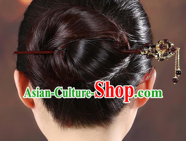 China Classical Garnet Tassel Hair Stick Traditional Cheongsam Hair Accessories Handmade Rosewood Hairpin