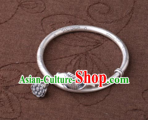 Handmade Chinese National Silver Jewelry Traditional Carving Fish Lotus Bracelet