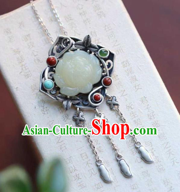 China Classical Cheongsam Silver Tassel Pendant Accessories Traditional Jade Lotus Necklace