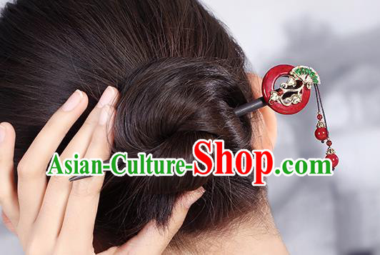 China Classical Wood Hair Stick Traditional Cheongsam Hair Accessories Handmade Agate Ring Hairpin