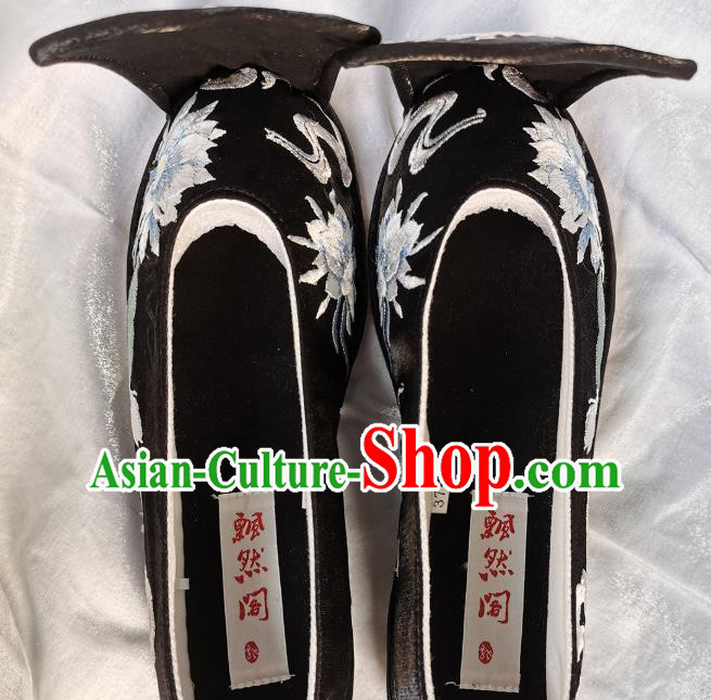 Handmade Chinese Traditional Hanfu Princess Shoes Black Satin Shoes Embroidered Epiphyllum Shoes